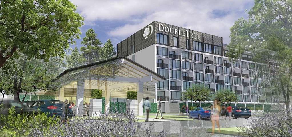 Hotel Doubletree By Hilton Hot Springs Extérieur photo